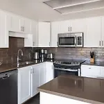 Mountain View Penthouse- 2Br Oasis At The Marquise In Whistler